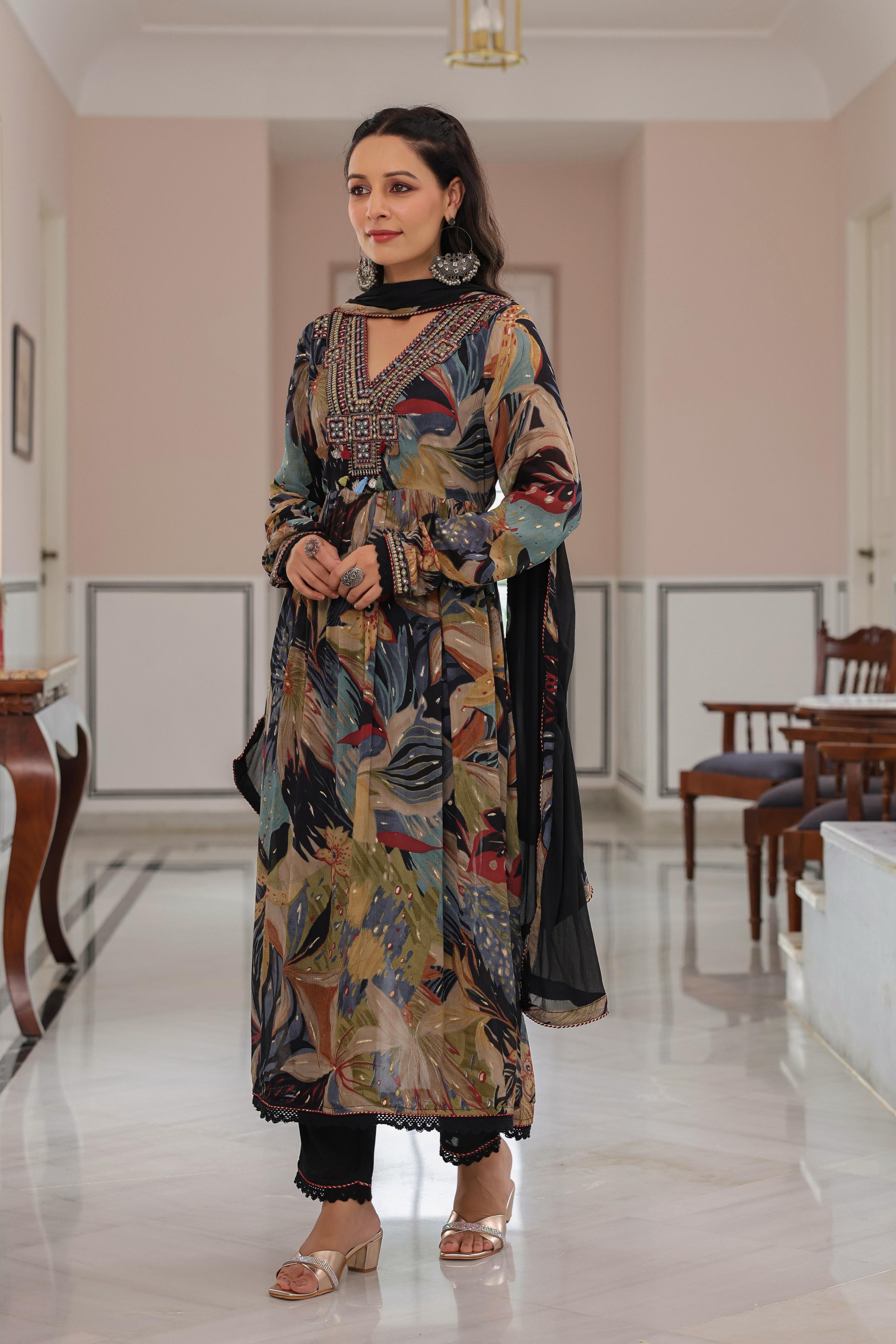 Women Black Printed Chinoon Kurta with Solid Black Pant & solid Dupatta Set