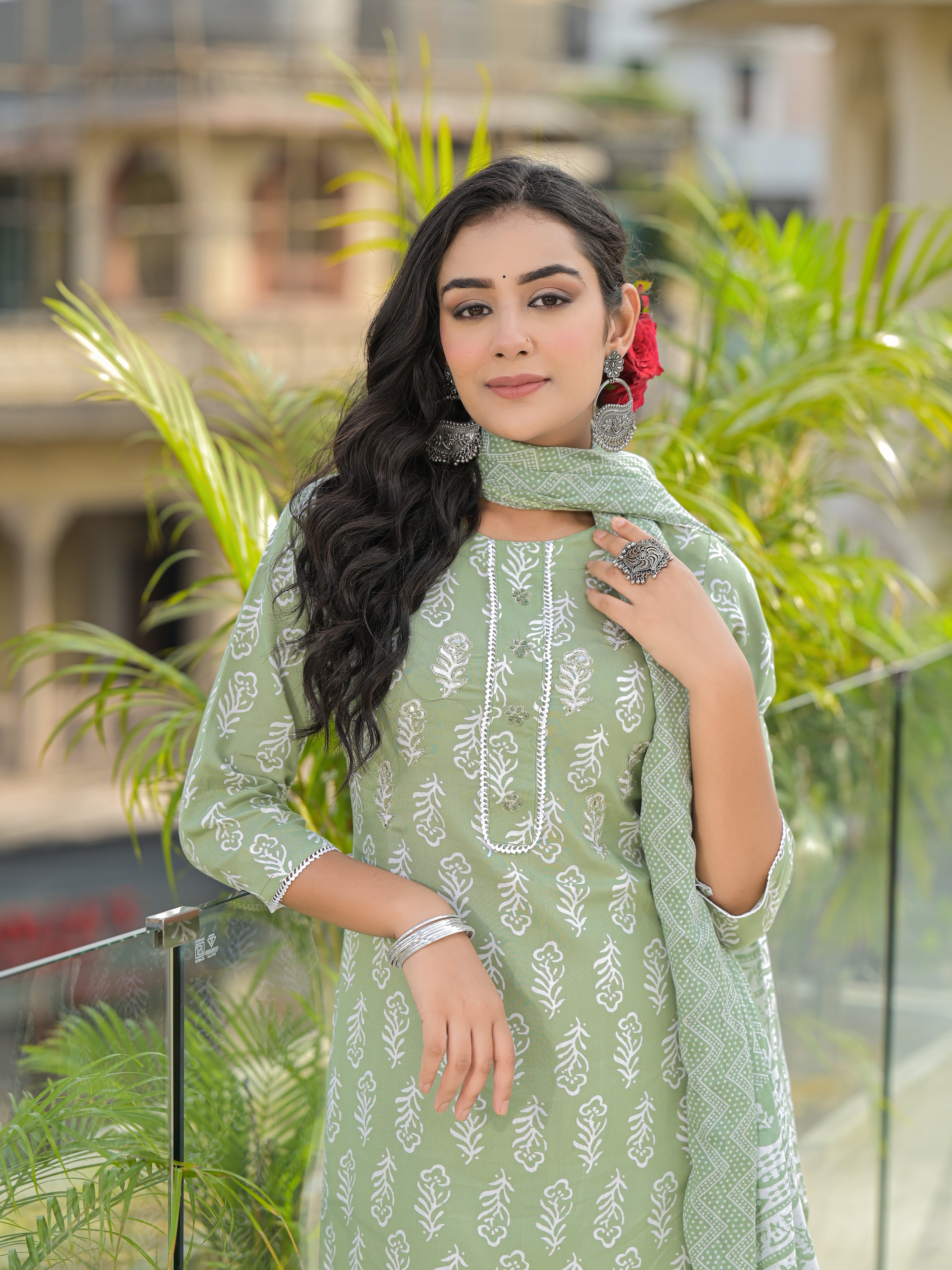 Women Rayon Green Printed Kurta Pant with Dupatta Set+J7